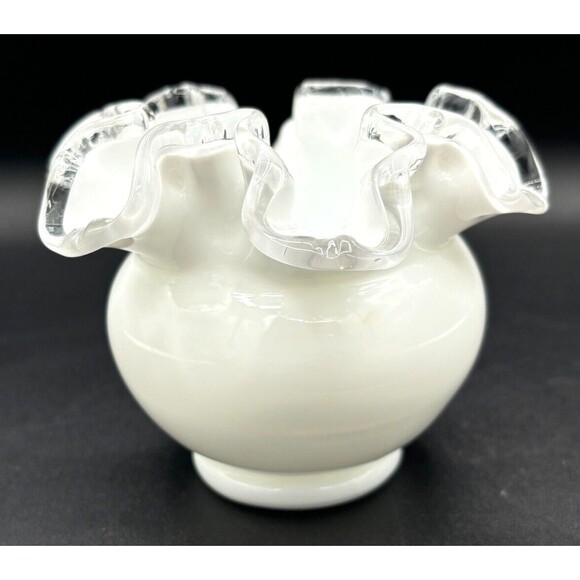 Fenton‎ Opaque White Milk Glass Bowl Vase Small Ruffled Silver Crest Clear Edged - Picture 4 of 16